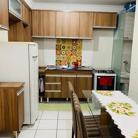 Apartamento Inteiro Com Wifi 70Mb, Ar Condicionado, Proximo Ao Estadio Do Cafe 隆德里纳 外观 照片