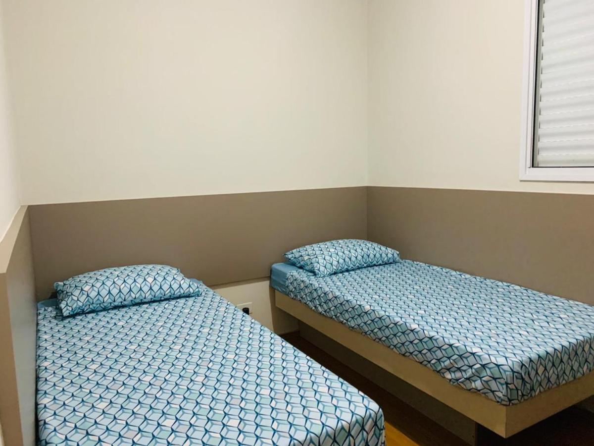 Apartamento Inteiro Com Wifi 70Mb, Ar Condicionado, Proximo Ao Estadio Do Cafe 隆德里纳 外观 照片