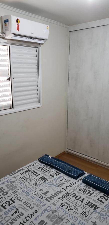 Apartamento Inteiro Com Wifi 70Mb, Ar Condicionado, Proximo Ao Estadio Do Cafe 隆德里纳 外观 照片